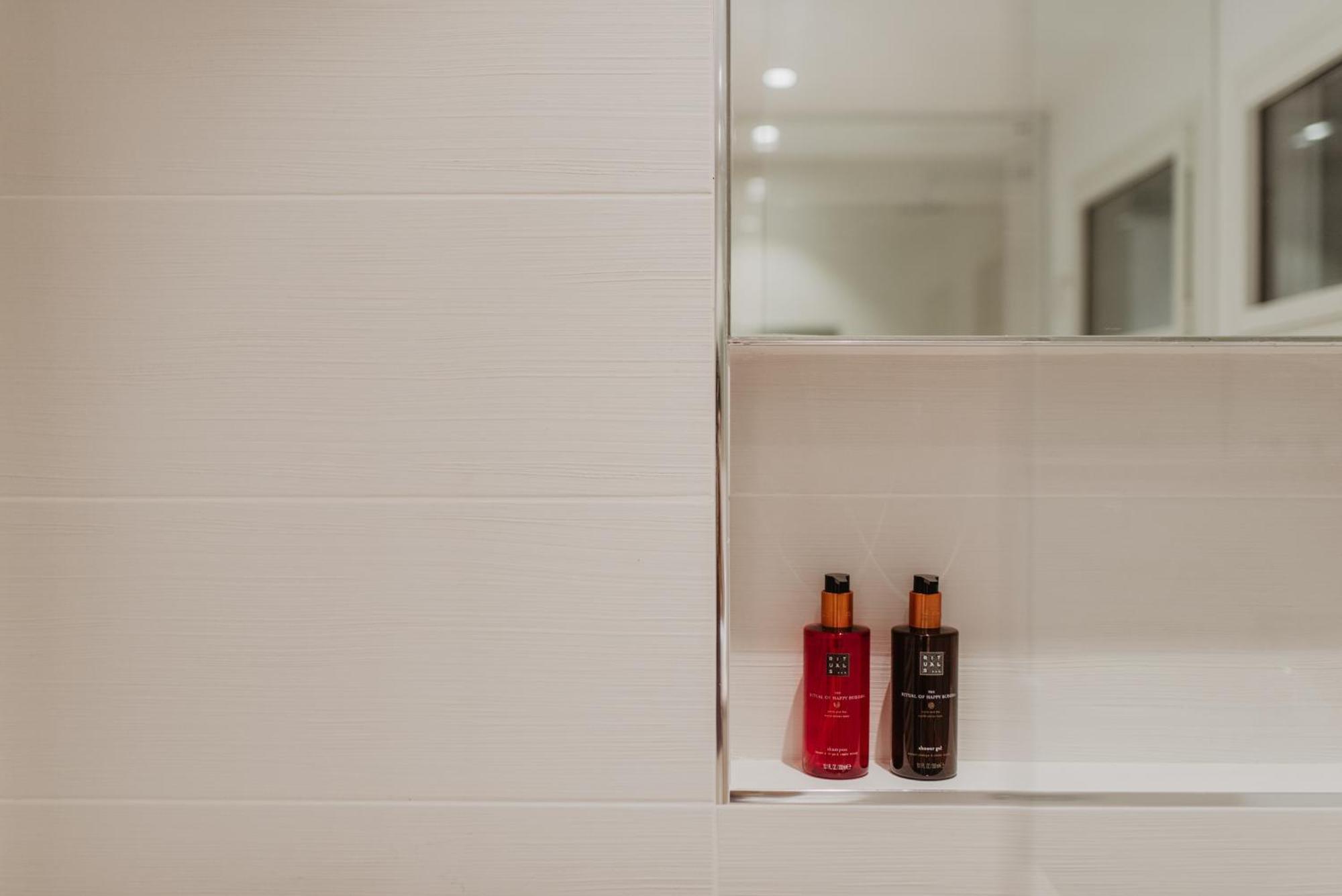 Petit Luxe Volta Apartaments Терраса Экстерьер фото